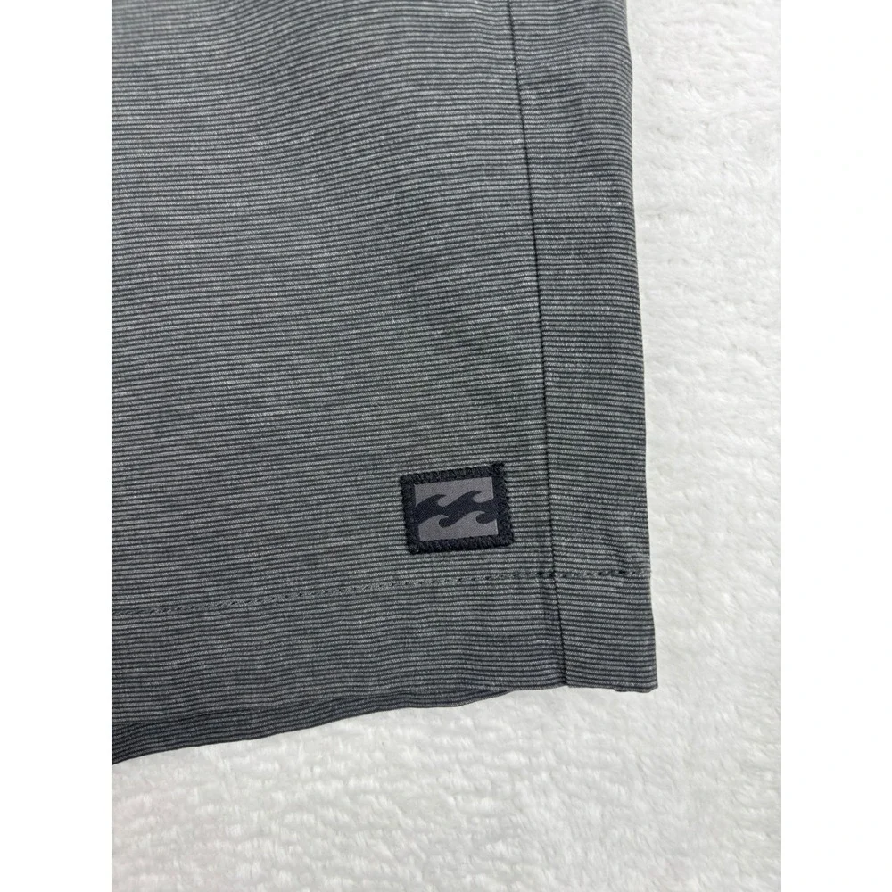 Billabong Crossfire Submersibles Hybrid Shorts Mens 34 Gray Heather Recycler